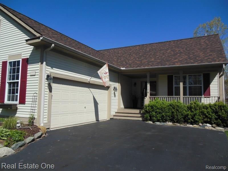 2539 Ravine Side North Howell, MI 48843 - Photo 2 of 43