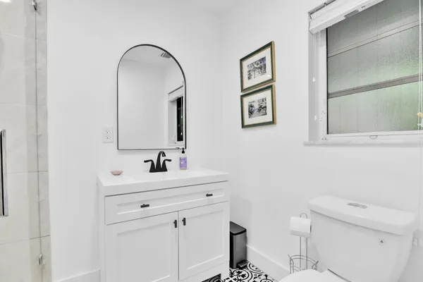 $4,500 | 770 East Camino Real, Unit 30, Boca Raton, FL 33432