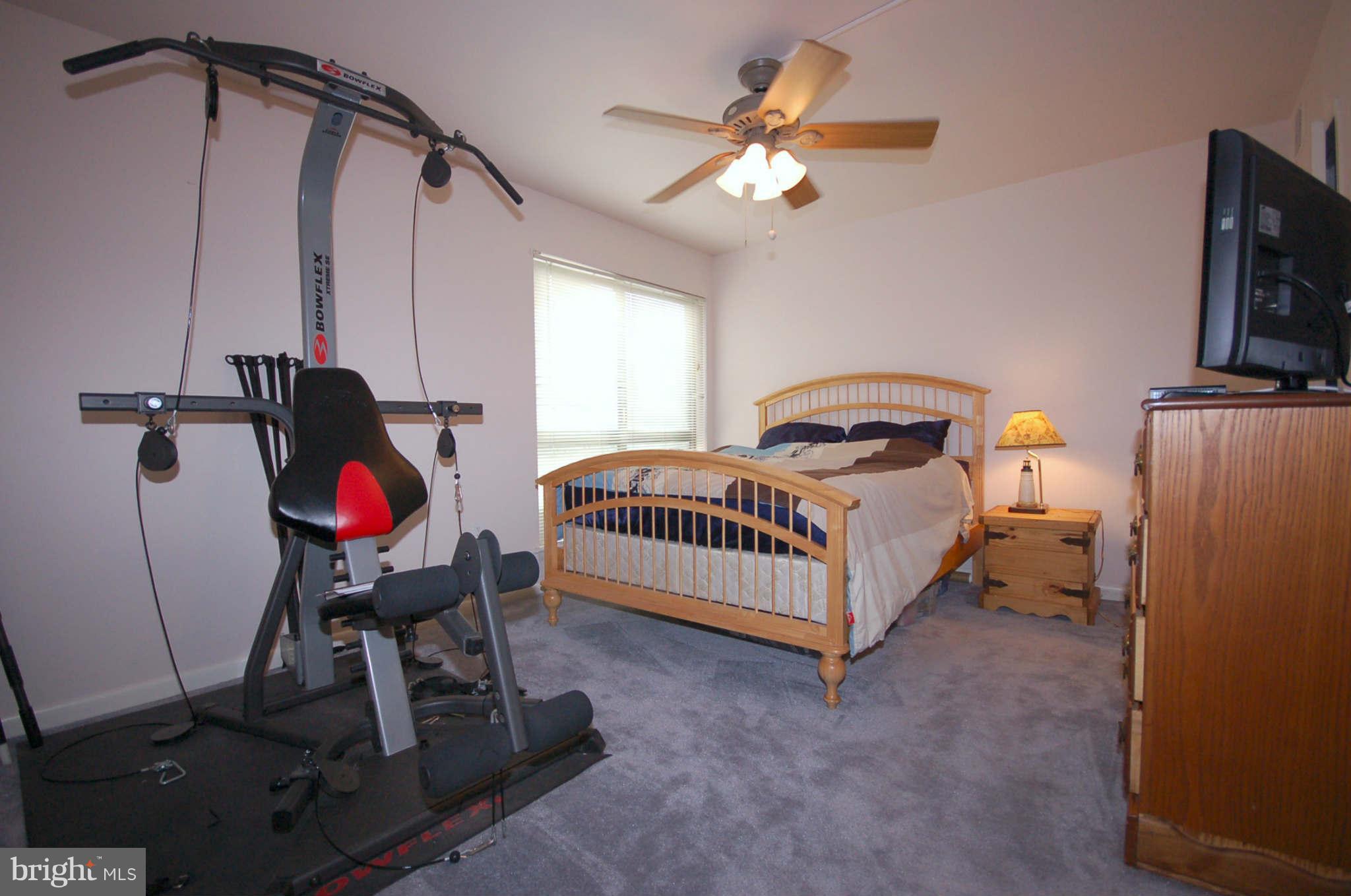 17820 Buehler Road, Unit 176 Olney, MD 20832 - Photo 5 of 10 Bedroom (Master)
