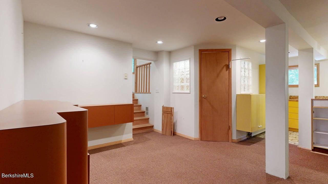 38 Hubbard Street Lenox, MA 01240 - Photo 19 of 24 LL #7