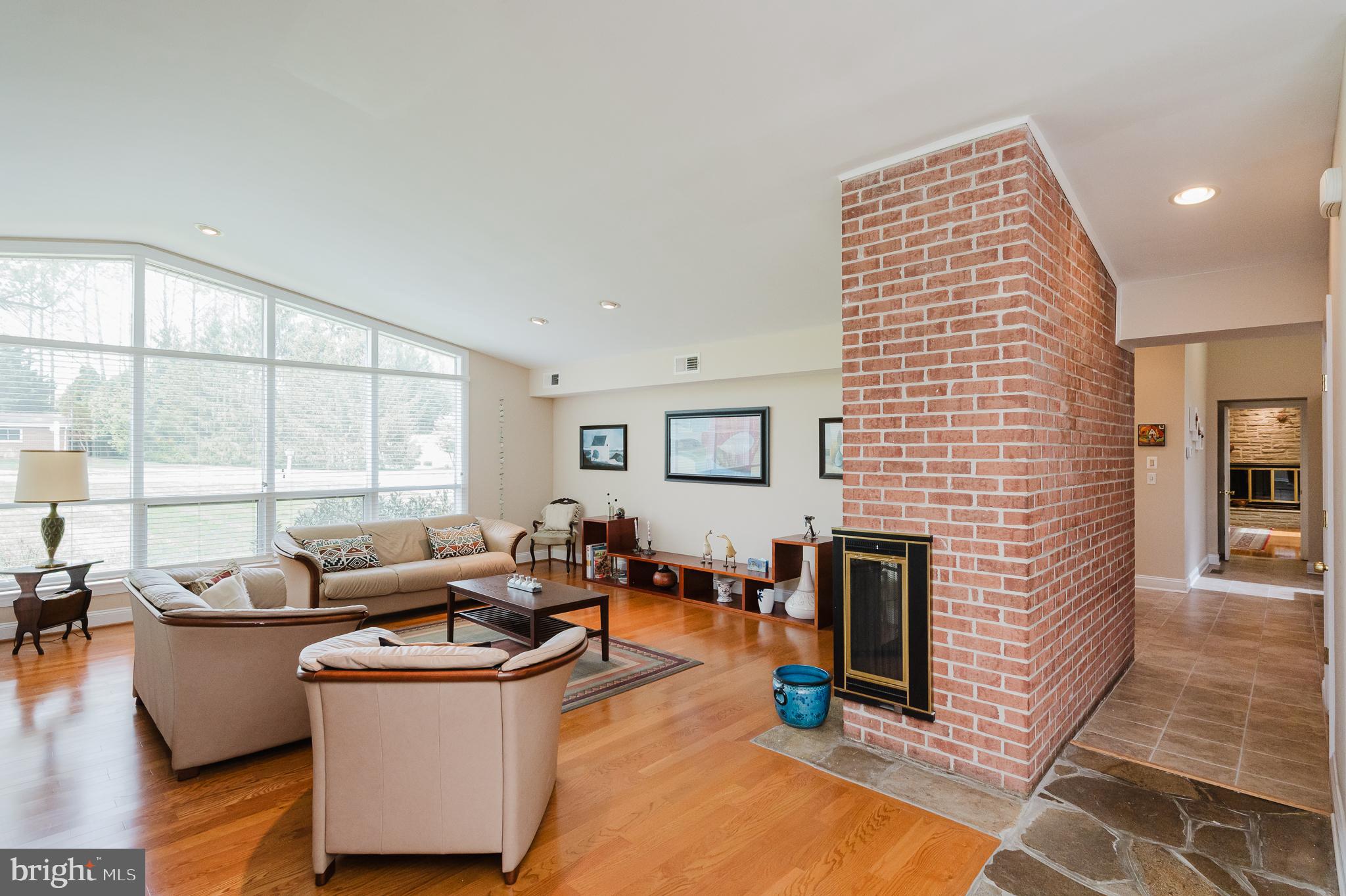 8403 Topping Road Baltimore, MD 21208 - Photo 14 of 75