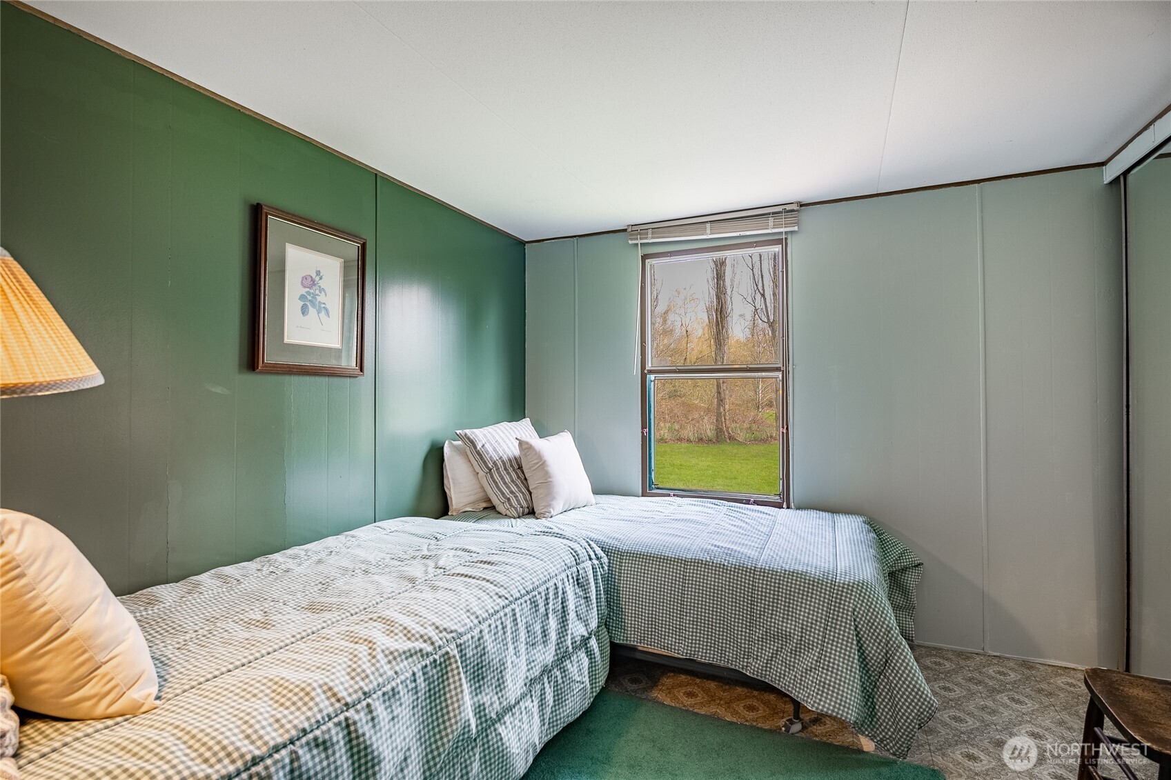 5178 Anderson Road Blaine, WA 98230 - Photo 20 of 37 a bedroom with a bed and a window