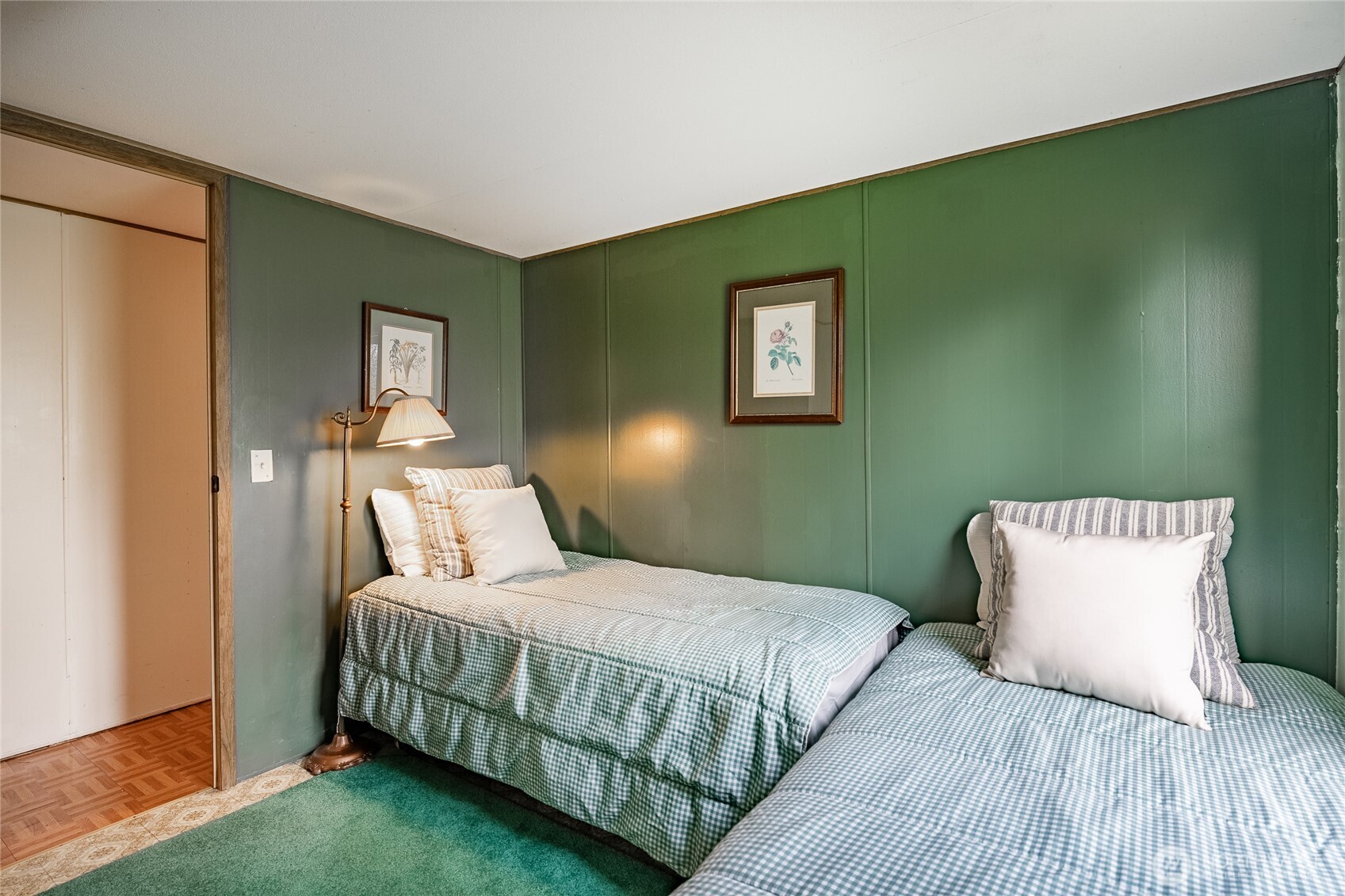 5178 Anderson Road Blaine, WA 98230 - Photo 21 of 37 a bedroom with a bed and a night stand