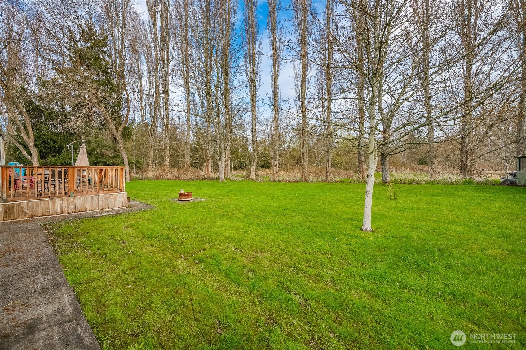 5178 Anderson Road Blaine, WA 98230 - Photo 29 of 37 a view of a park with large trees