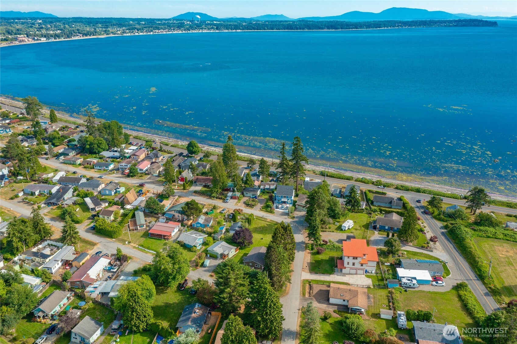 5178 Anderson Road Blaine, WA 98230 - Photo 34 of 37 a city view with ocean view