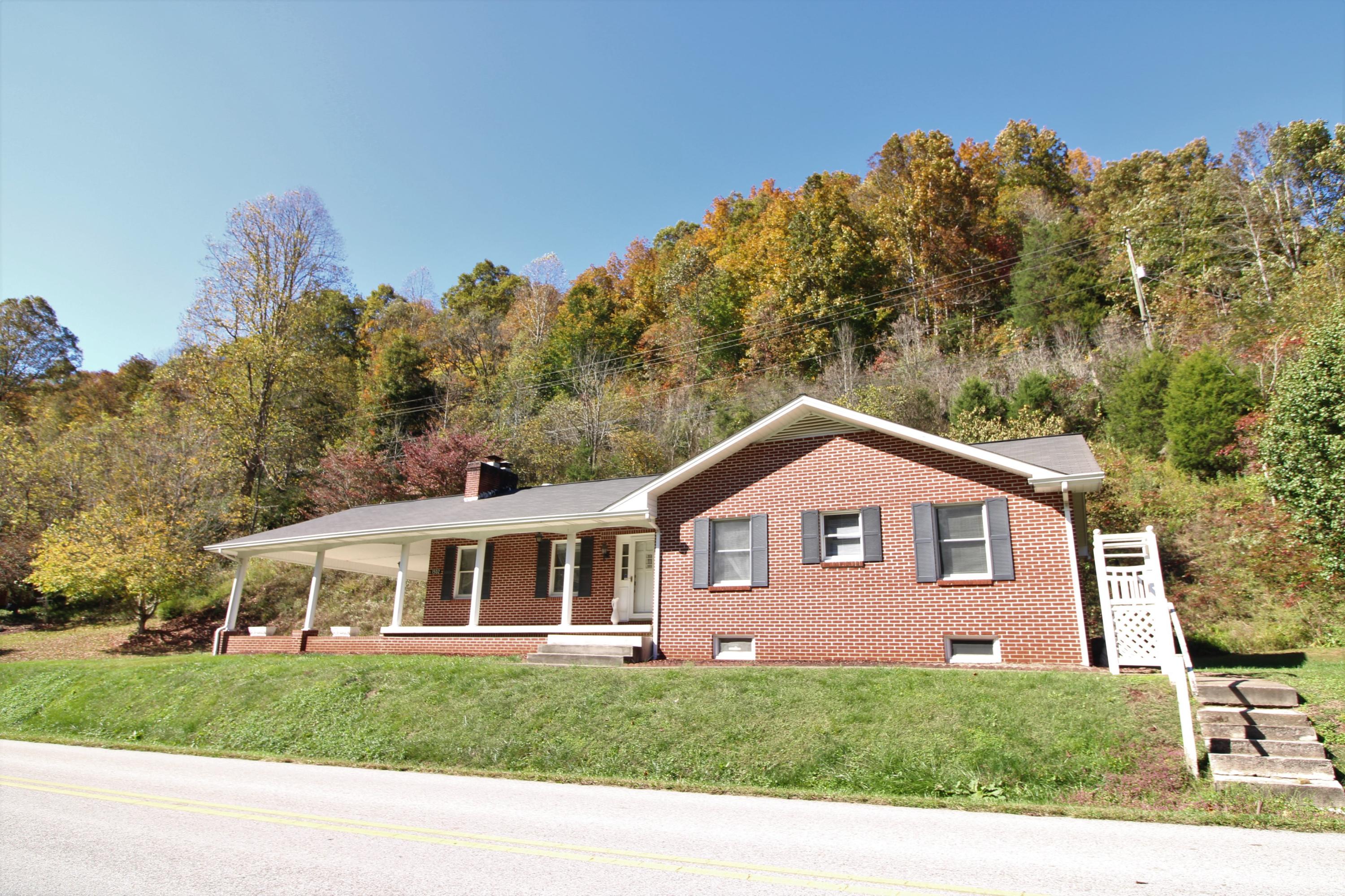1502 Fairview Road Duffield, VA 24244 - Photo 1 of 18 fairview new-2