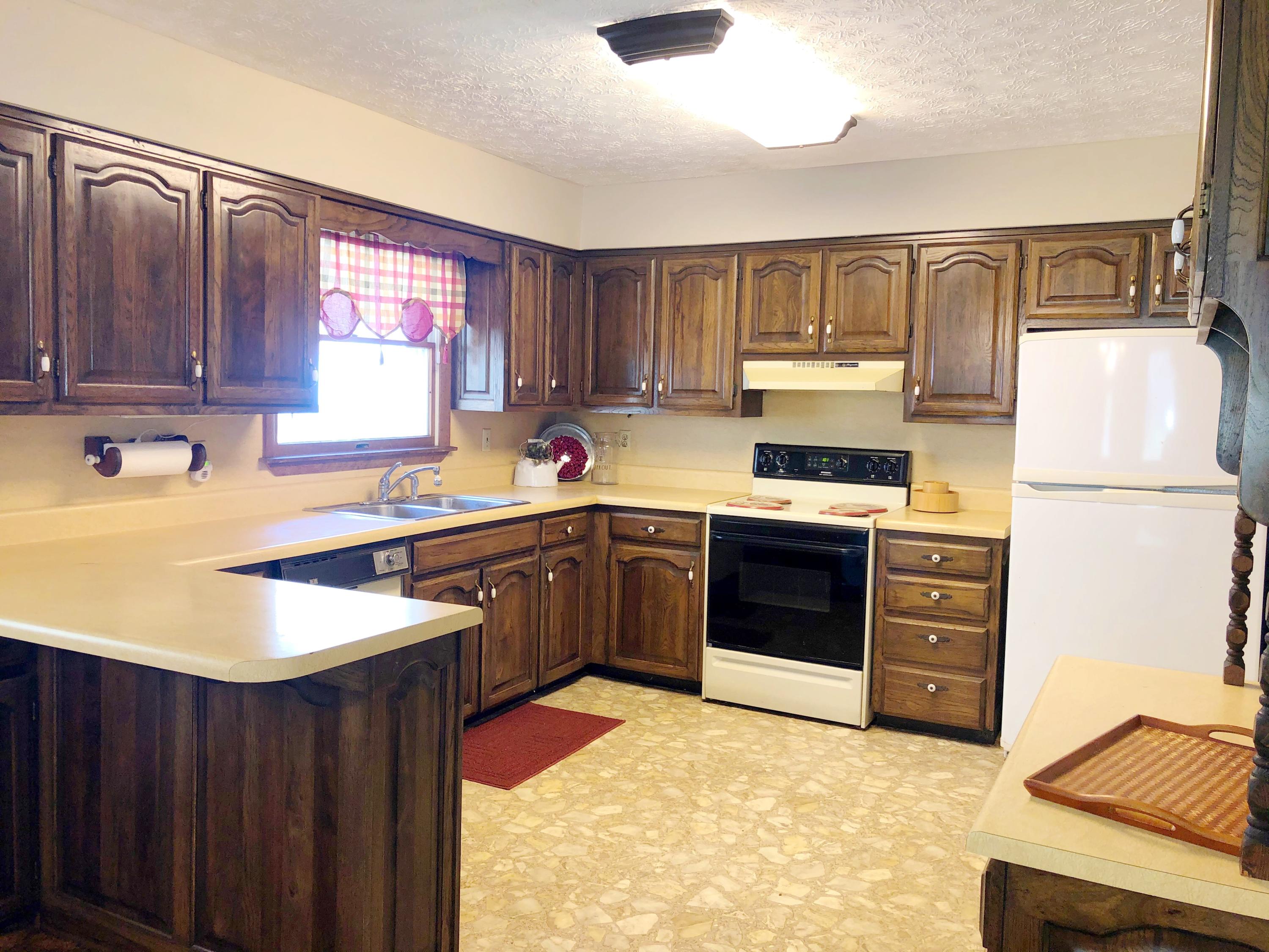 1502 Fairview Road Duffield, VA 24244 - Photo 6 of 18 3D2BA023-9309-43F7-912D-B2FC44AB5C96