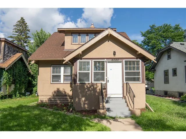 $2,950 | 4020 Emerson Avenue North, Minneapolis, MN 55412