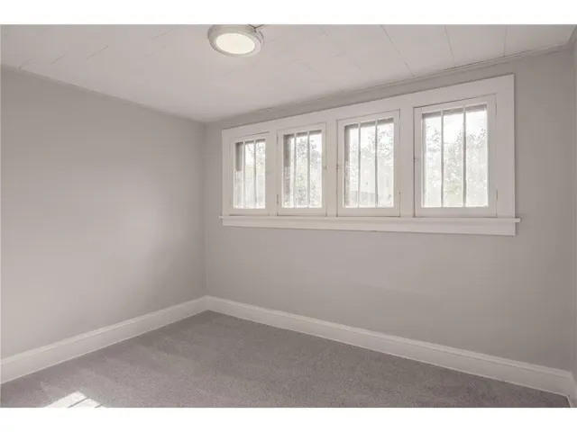 $2,950 | 4020 Emerson Avenue North, Minneapolis, MN 55412