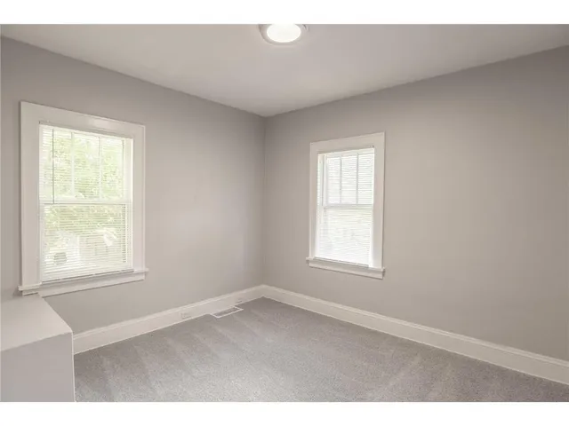 $2,950 | 4020 Emerson Avenue North, Minneapolis, MN 55412