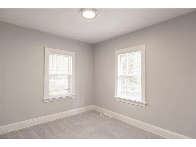 $2,950 | 4020 Emerson Avenue North, Minneapolis, MN 55412