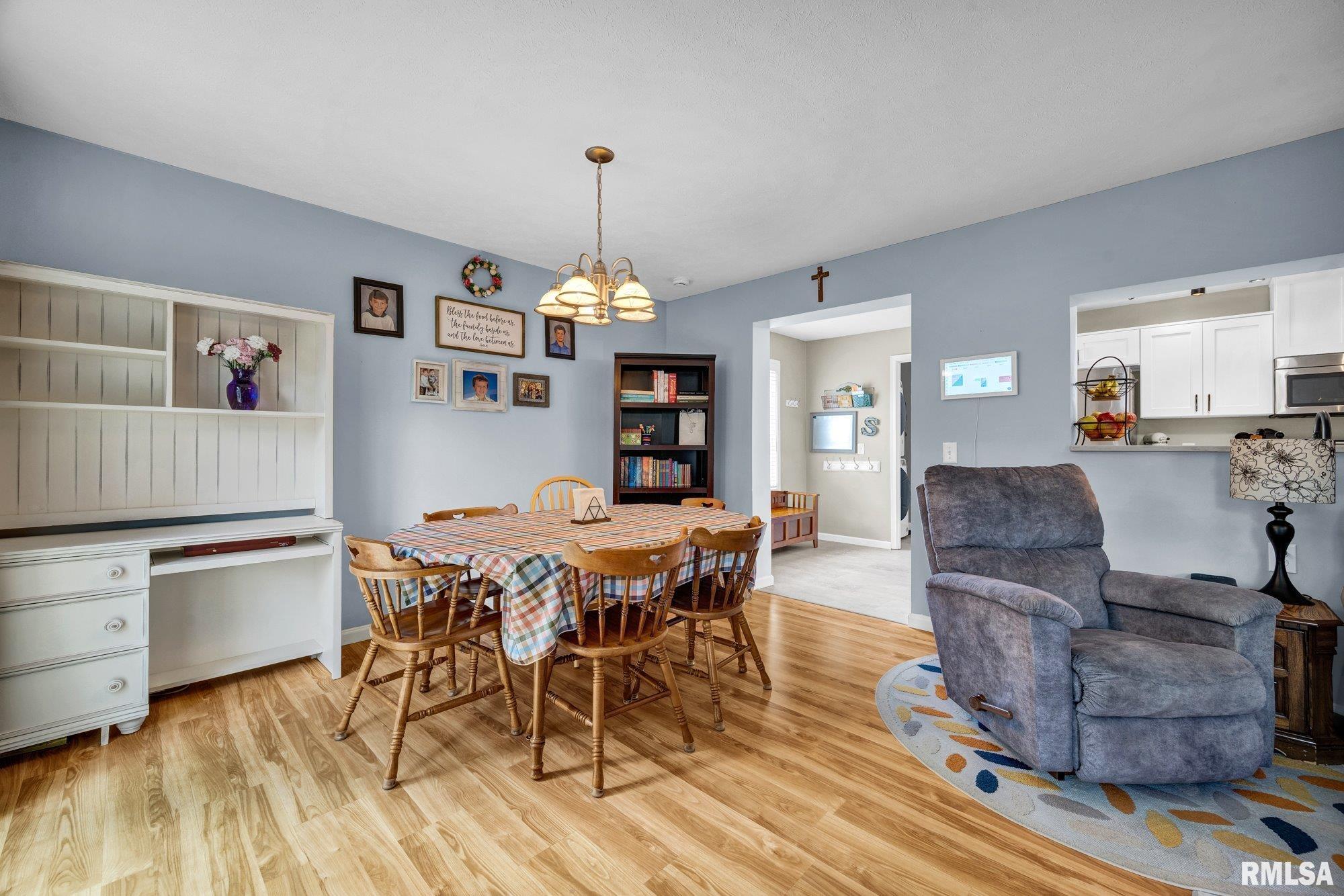 1916 Deer Lane Washington, IL 61571 - Photo 14 of 43