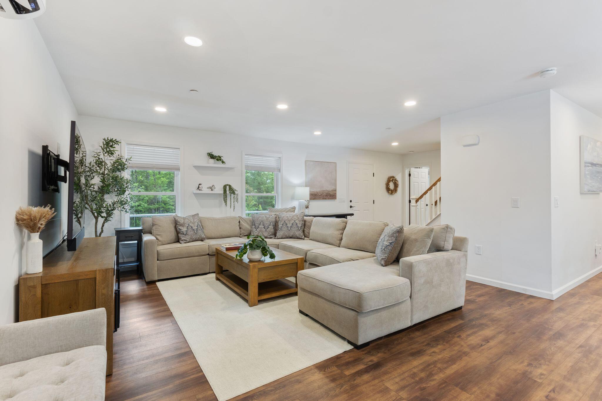 157 Brimstone Road Arundel, ME 04046 - Photo 17 of 85 Living Room