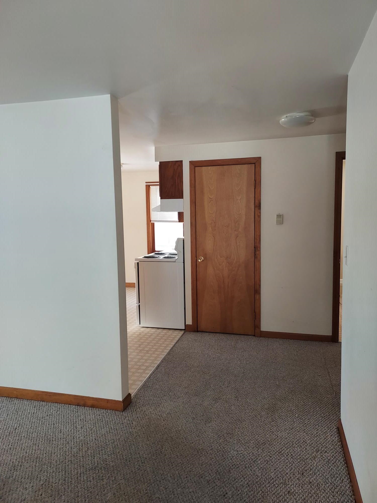 13 Bell Avenue Exeter, NH 03833 - Photo 7 of 16