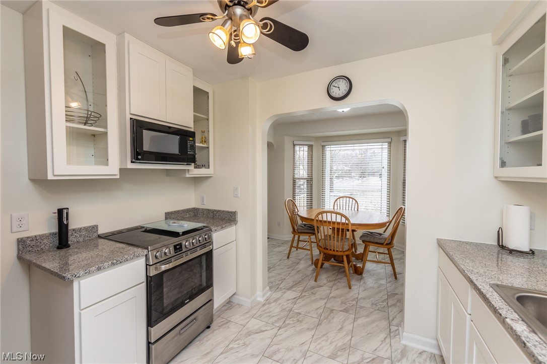 6807 Hillside Road Independence, OH 44131 - Photo 8 of 35 Gallery Image 8