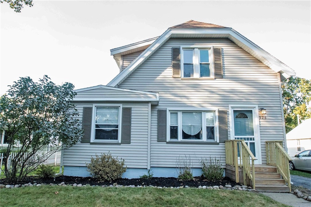 526 Eaton Road Irondequoit, NY 14617 - Photo 1 of 1 Welcome to 526 Eaton Road!