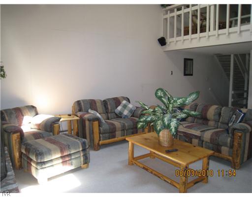 321 Ski Way, Unit 170 Incline Village, NV 89451 - Photo 3 of 8 a living room with furniture