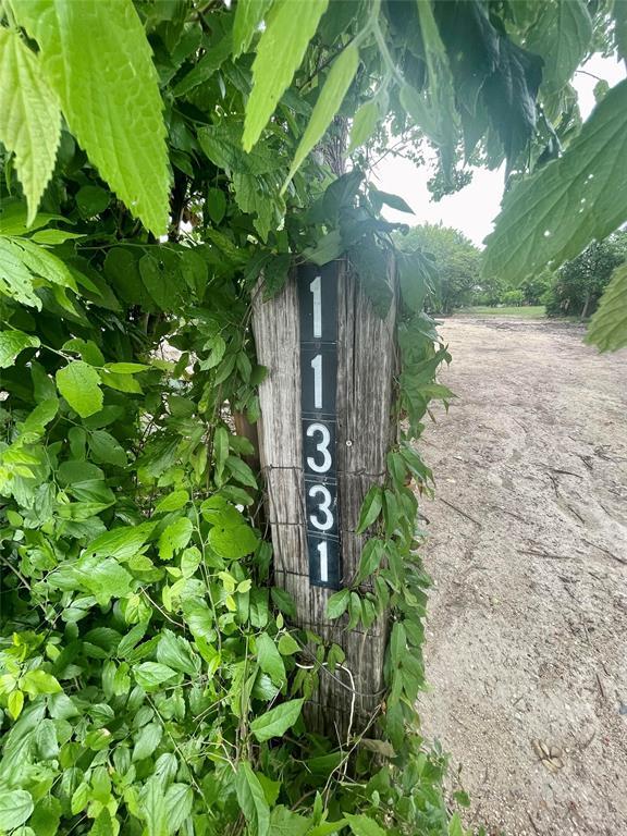 13331 Bradshaw Road Austin, TX 78747 - Photo 3 of 15