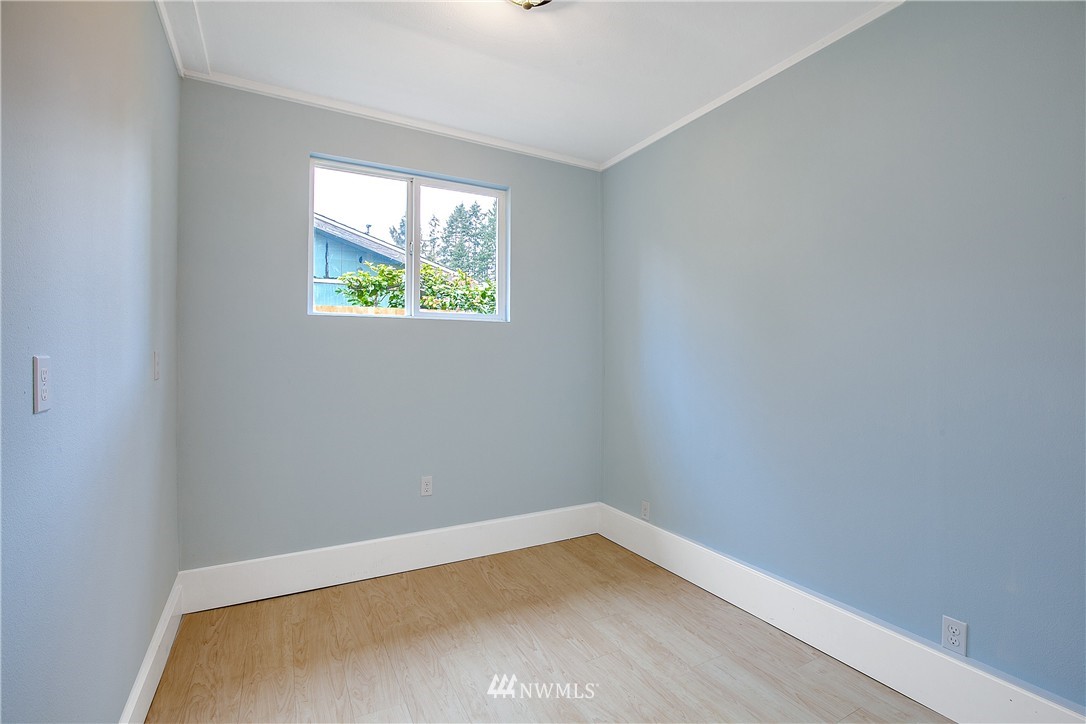 21913 9th Avenue Southeast Bothell, WA 98021 - Photo 19 of 24