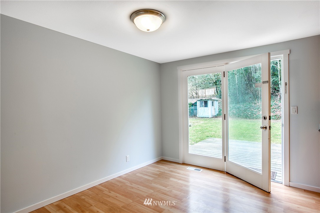 21913 9th Avenue Southeast Bothell, WA 98021 - Photo 7 of 24