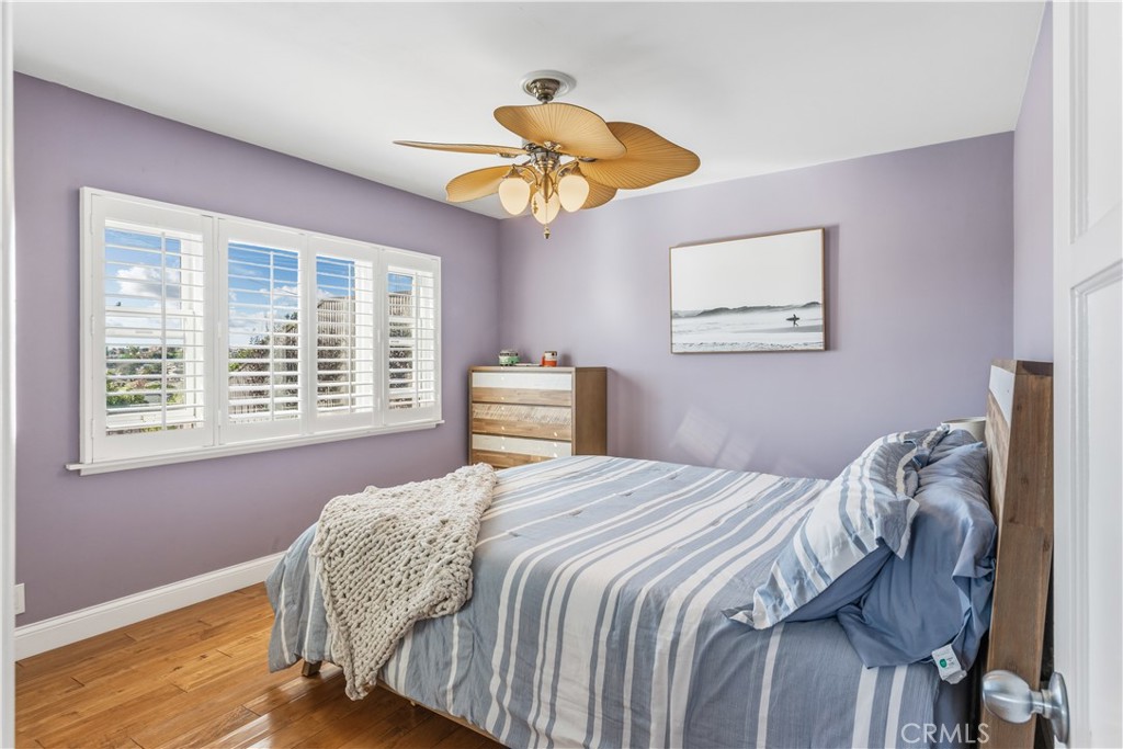 22709 Gaycrest Avenue Torrance, CA 90505 - Photo 12 of 22 a bedroom with a bed and a window