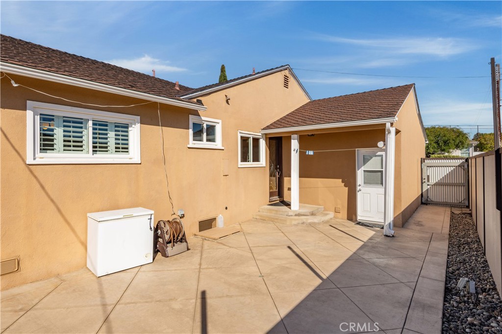 22709 Gaycrest Avenue Torrance, CA 90505 - Photo 18 of 22 a view of a house with a barbeque