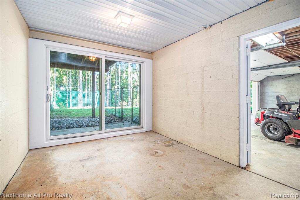 7195 Curtis Road Northville, MI 48168 - Photo 47 of 70
