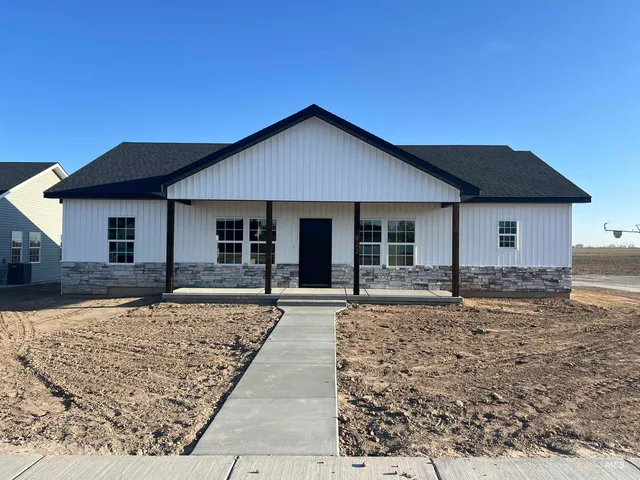 $409,000 | 822 23rd Avenue East, Jerome, ID 83338