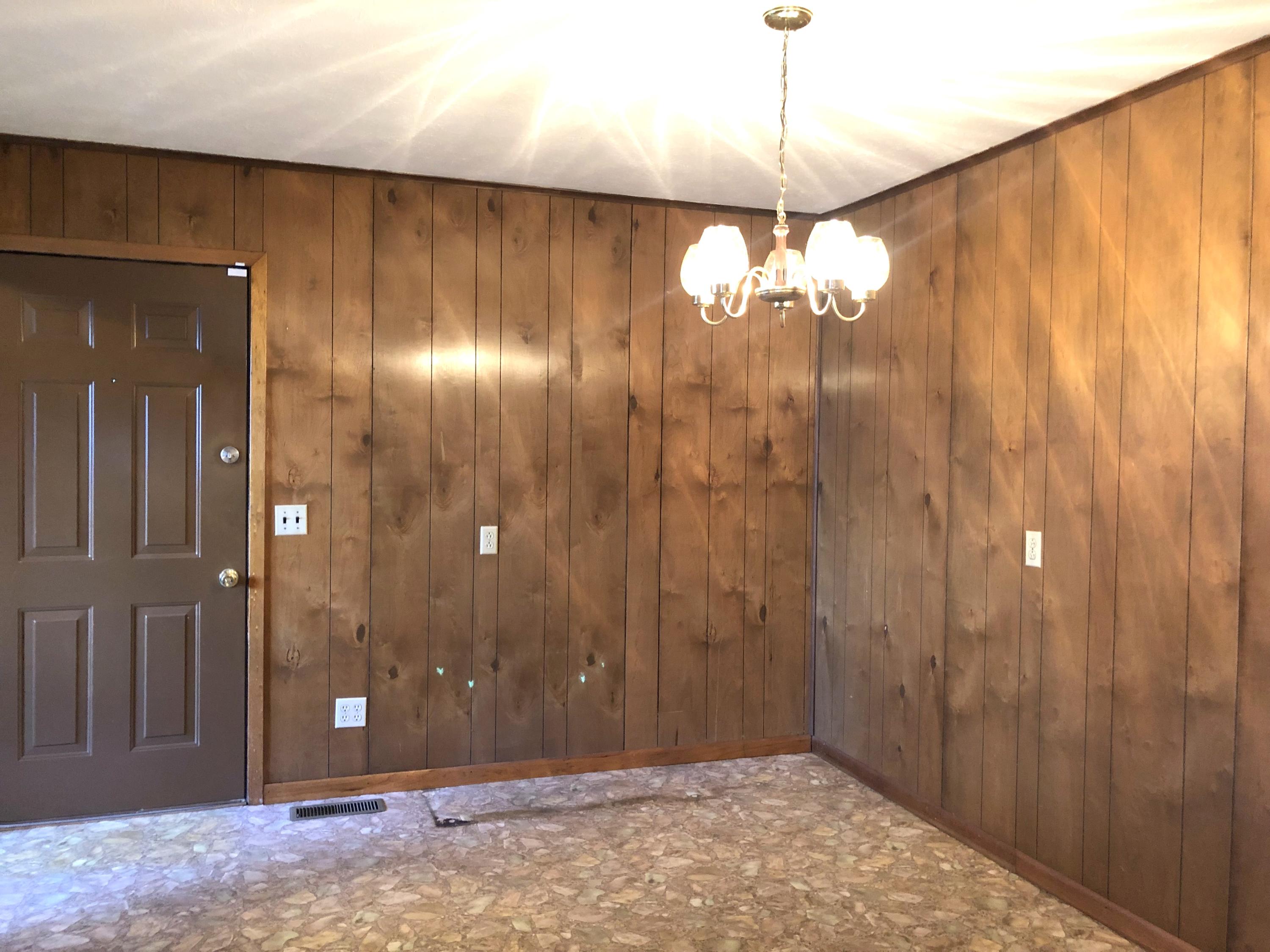 215 Loop Road Caryville, TN 37714 - Photo 5 of 29 Dining area