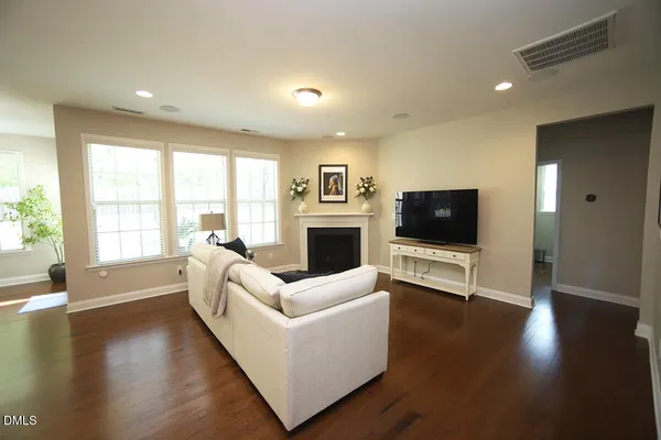 $564,900 | 2909 Long Meadow Lane, Durham, NC 27703