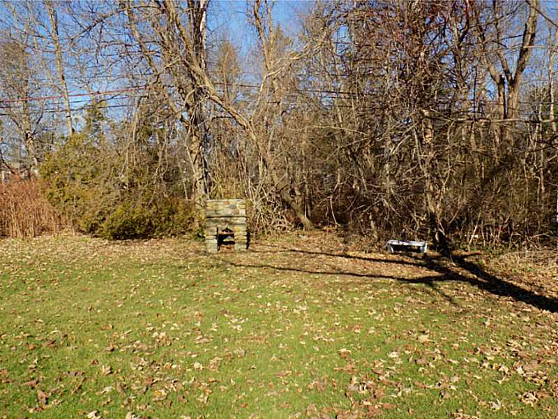 59 County Road Barrington, RI 02806 - Photo 23 of 23 Exterior Back.