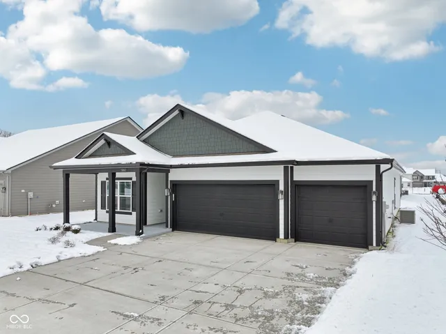 $394,900 | 5862 Trichel Drive, Greenwood, IN 46143
