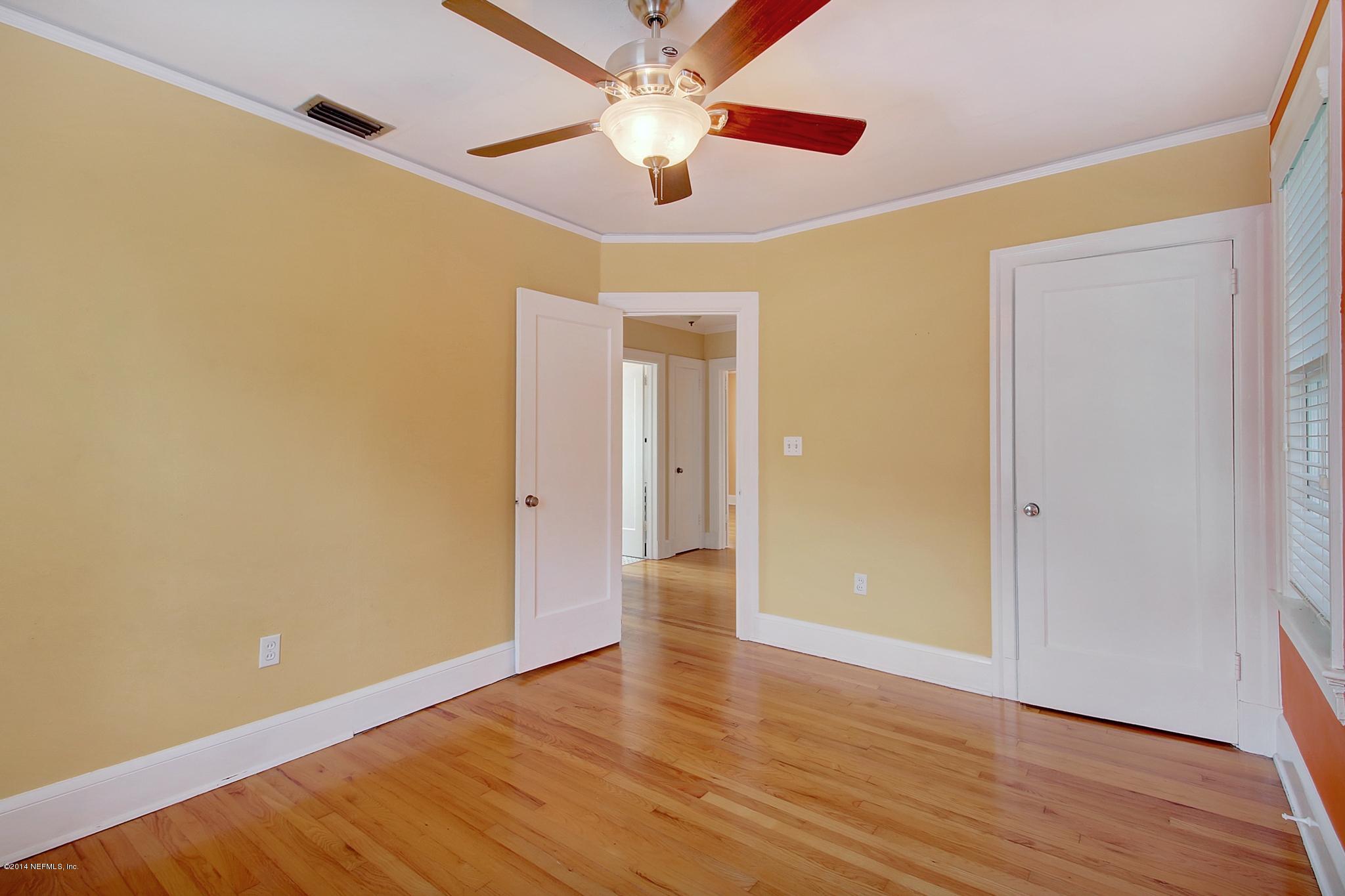 3555 Riverside Avenue Jacksonville, FL 32205 - Photo 4 of 26 Second Bedroom