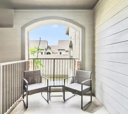 $129,900 | 350 Emerald Forest Boulevard, Unit 11202, Covington, LA 70433