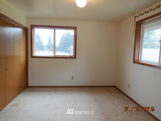 7427 Creekside Lane Southwest Rochester, WA 98579 - Photo 8 of 18