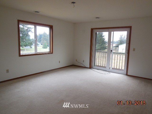 7427 Creekside Lane Southwest Rochester, WA 98579 - Photo 9 of 18
