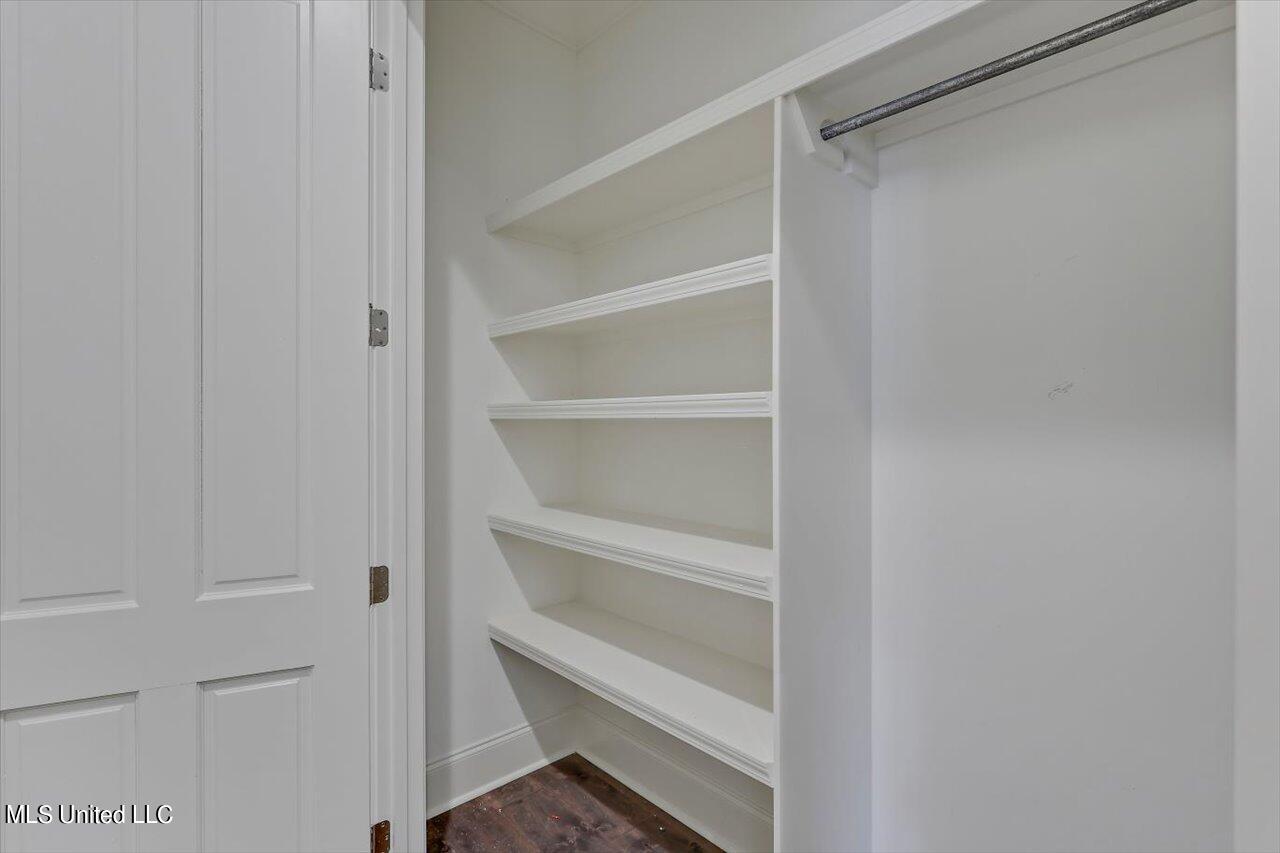 309 Westpark Street Ridgeland, MS 39157 - Photo 26 of 55 Closet