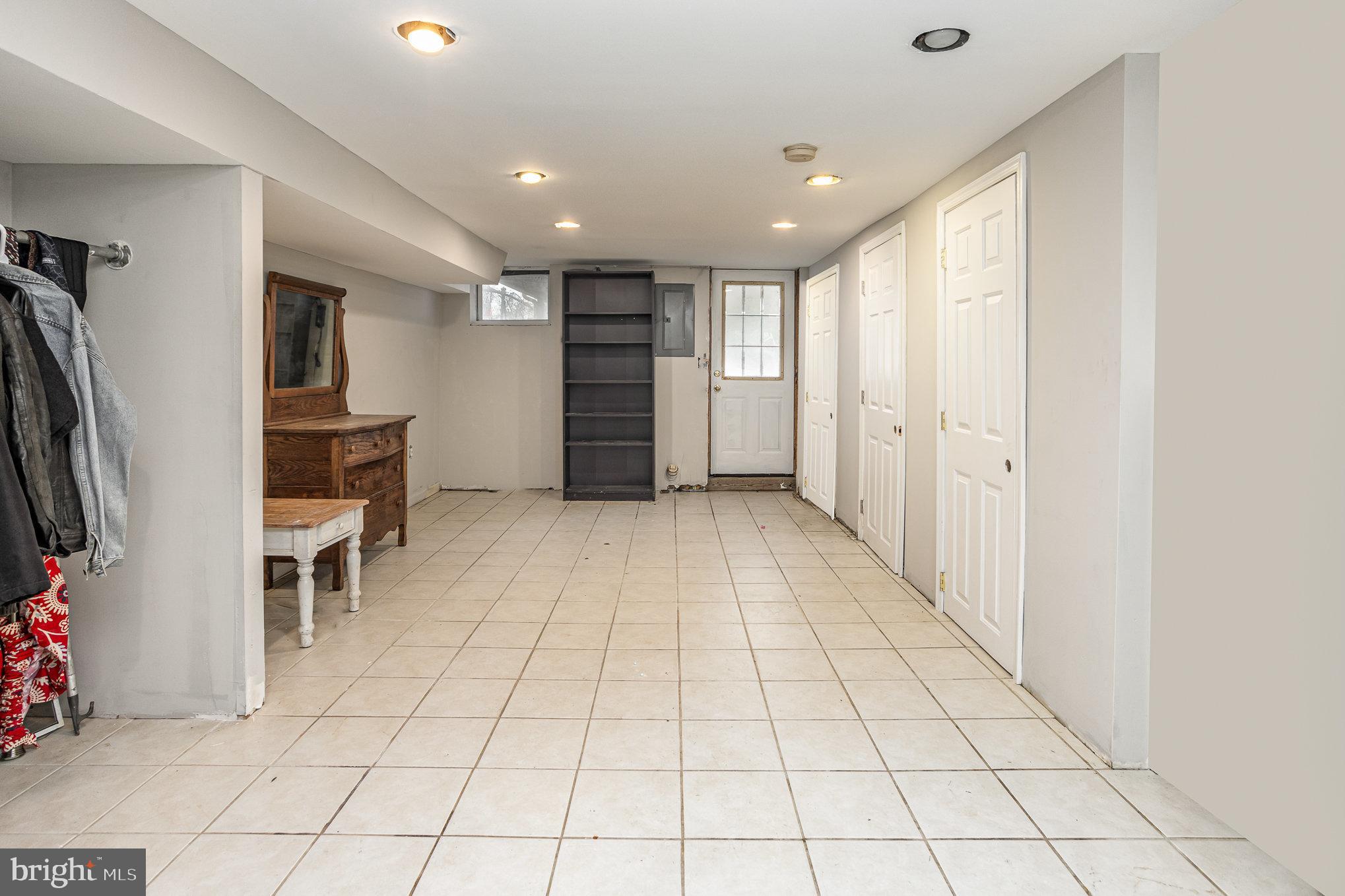 118 Wiltshire Road Essex, MD 21221 - Photo 18 of 21