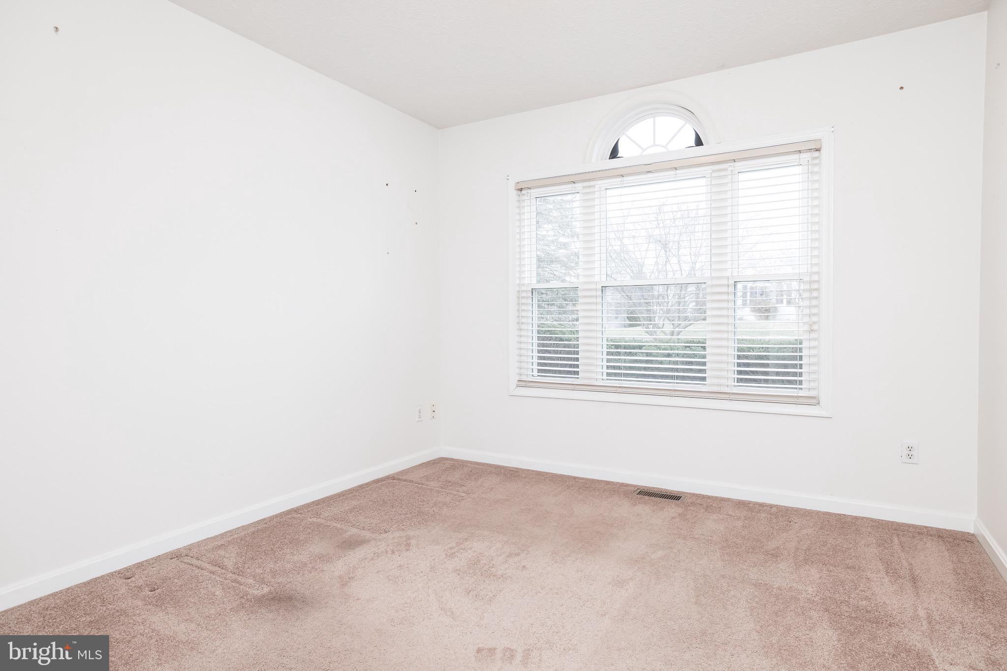 121 Canyon Road Winchester, VA 22602 - Photo 28 of 35 Bedroom