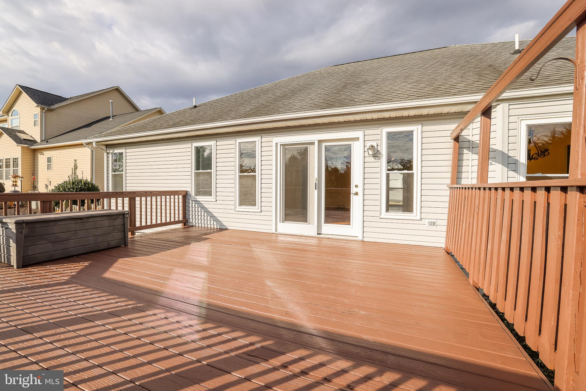 121 Canyon Road Winchester, VA 22602 - Photo 5 of 35 Extra large deck for entertaining or relaxing
