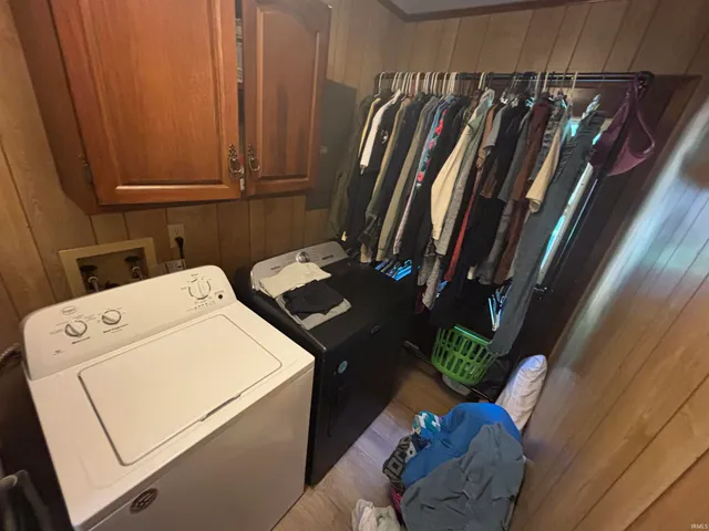 $269,900 | 3808 North Old Bruceville Road, Vincennes, IN 47591