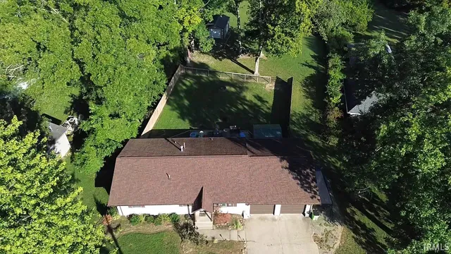 $269,900 | 3808 North Old Bruceville Road, Vincennes, IN 47591