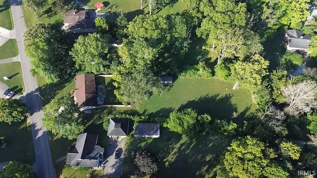 $269,900 | 3808 North Old Bruceville Road, Vincennes, IN 47591