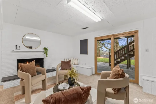 $939,000 | 20330 Burke Avenue North, Shoreline, WA 98133