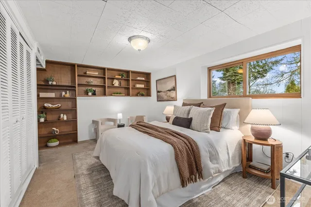 $939,000 | 20330 Burke Avenue North, Shoreline, WA 98133