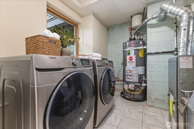 $939,000 | 20330 Burke Avenue North, Shoreline, WA 98133