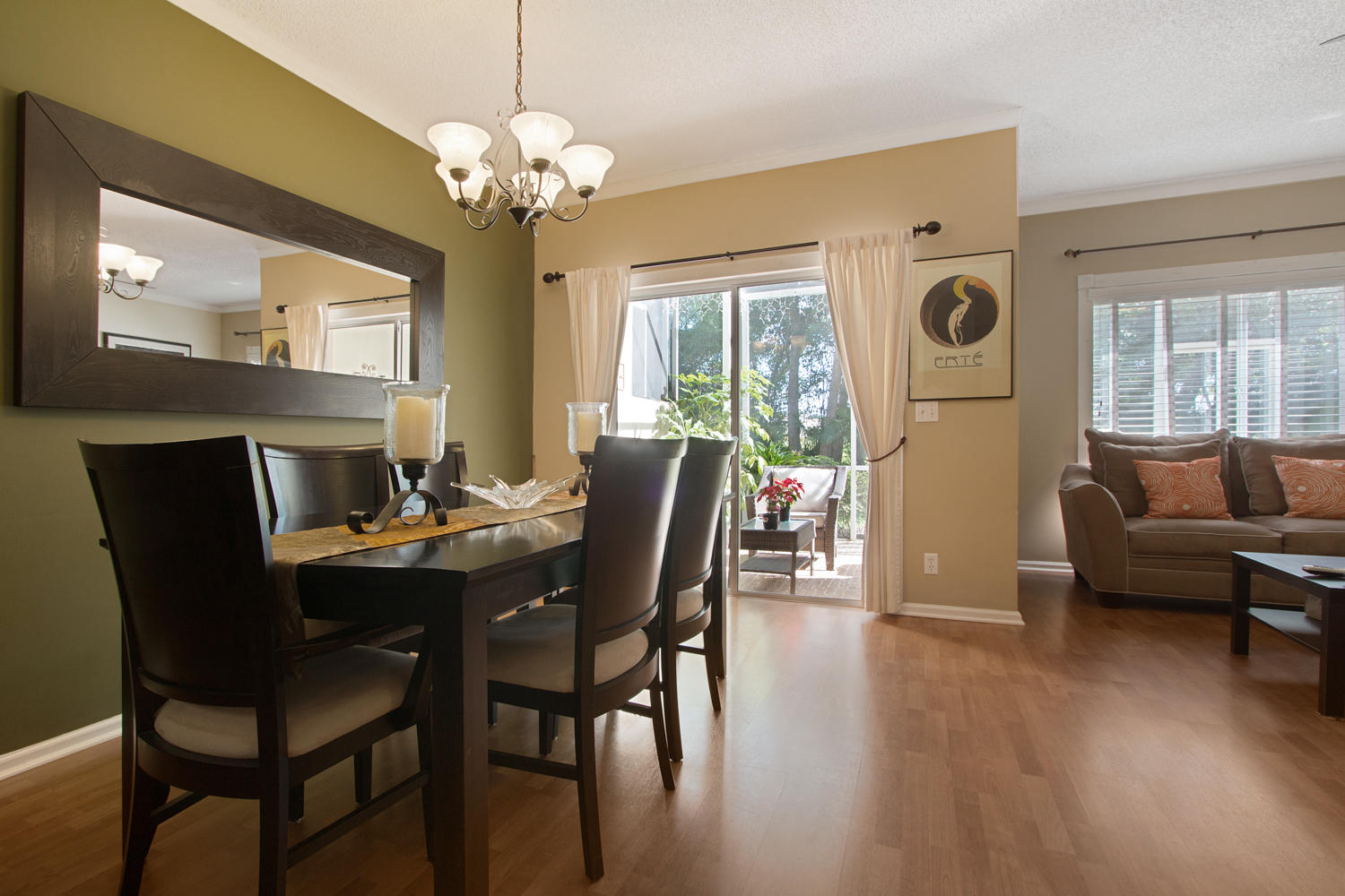 21078 Vía Eden, Unit 21078 Boca Raton, FL 33433 - Photo 8 of 25 DINING ROOM / LIVING ROOM
