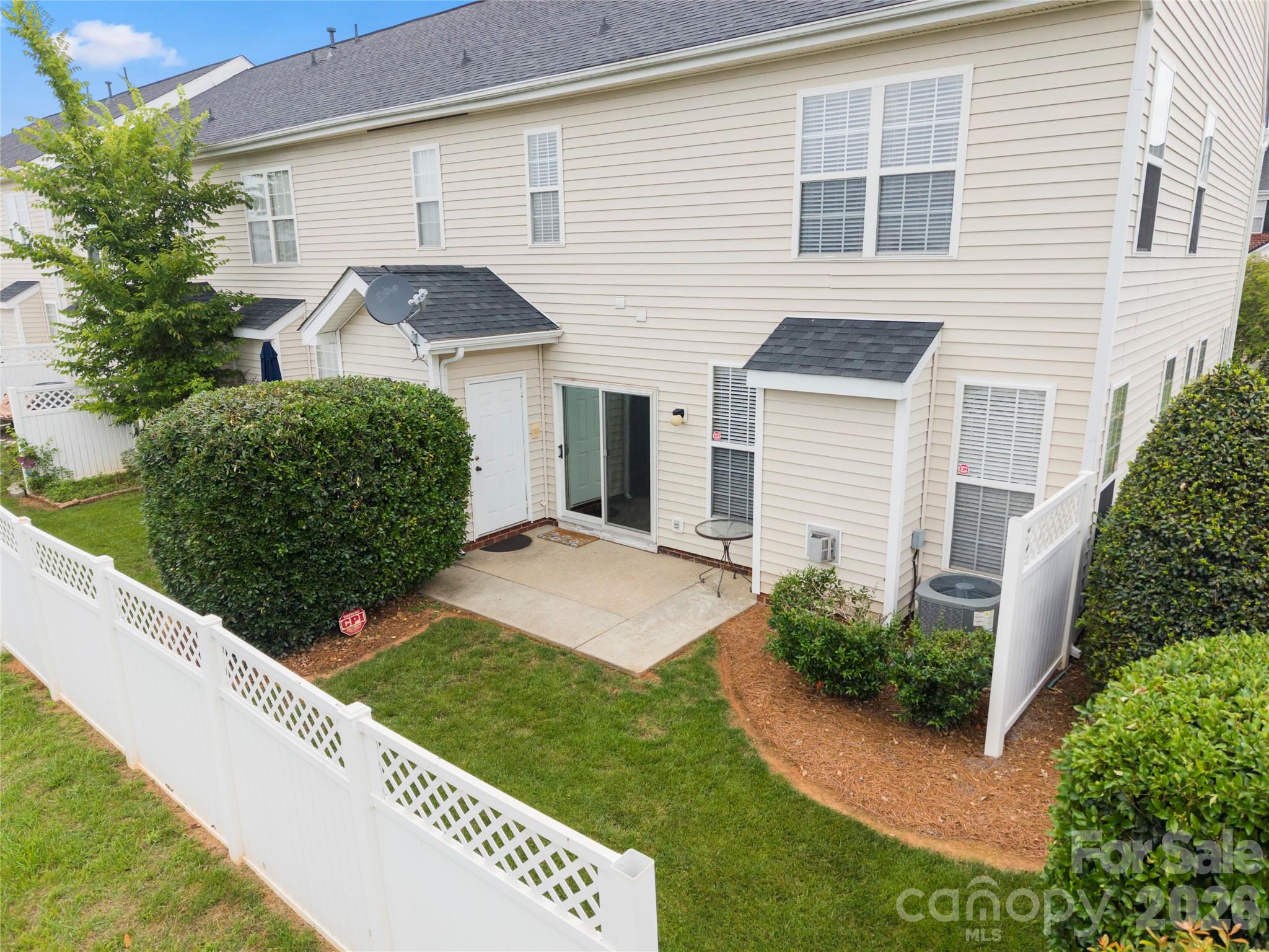 7641 Bluff Point Lane Denver, NC 28037 - Photo 32 of 34