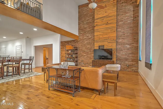 $550,000 | 509 State Street, Unit 3, Bristol, VA 24201