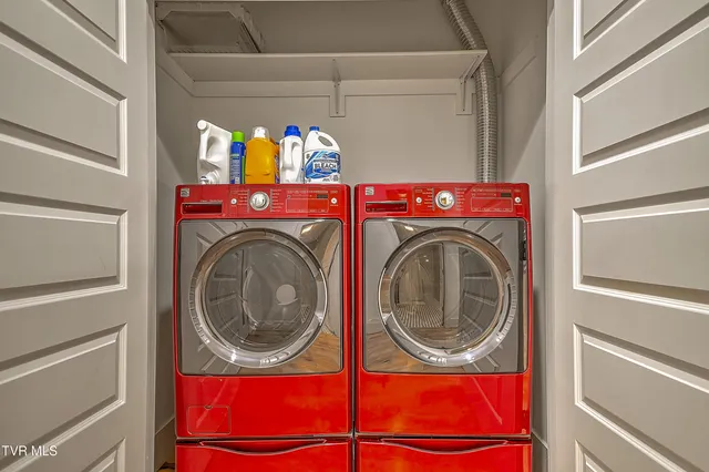 $550,000 | 509 State Street, Unit 3, Bristol, VA 24201